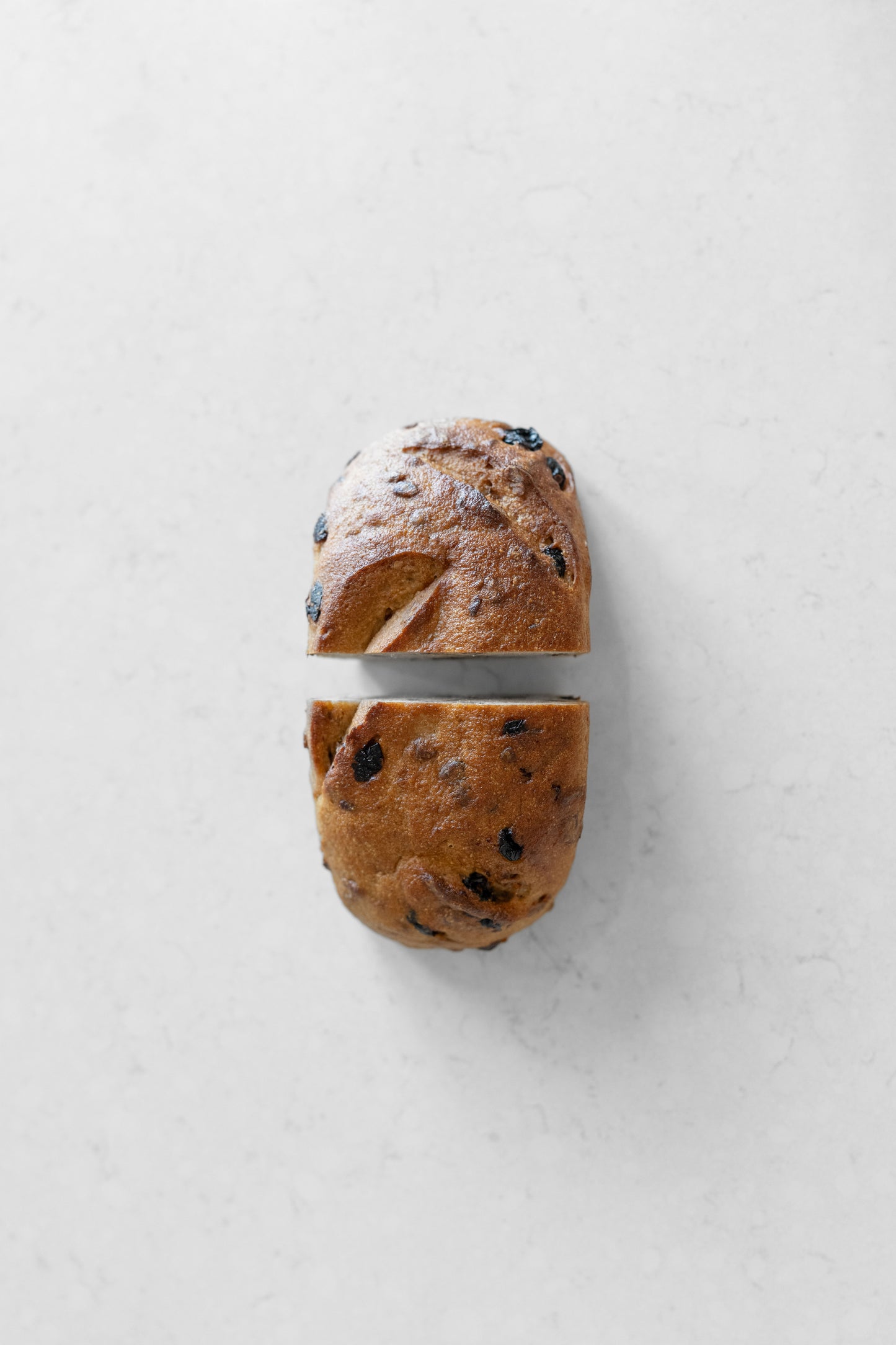 CRANBERRIES AND PECANS GLUTEN-FREE VEGAN SOURDOUGH LOAF
